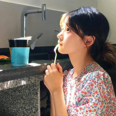 路德灵异侦探社